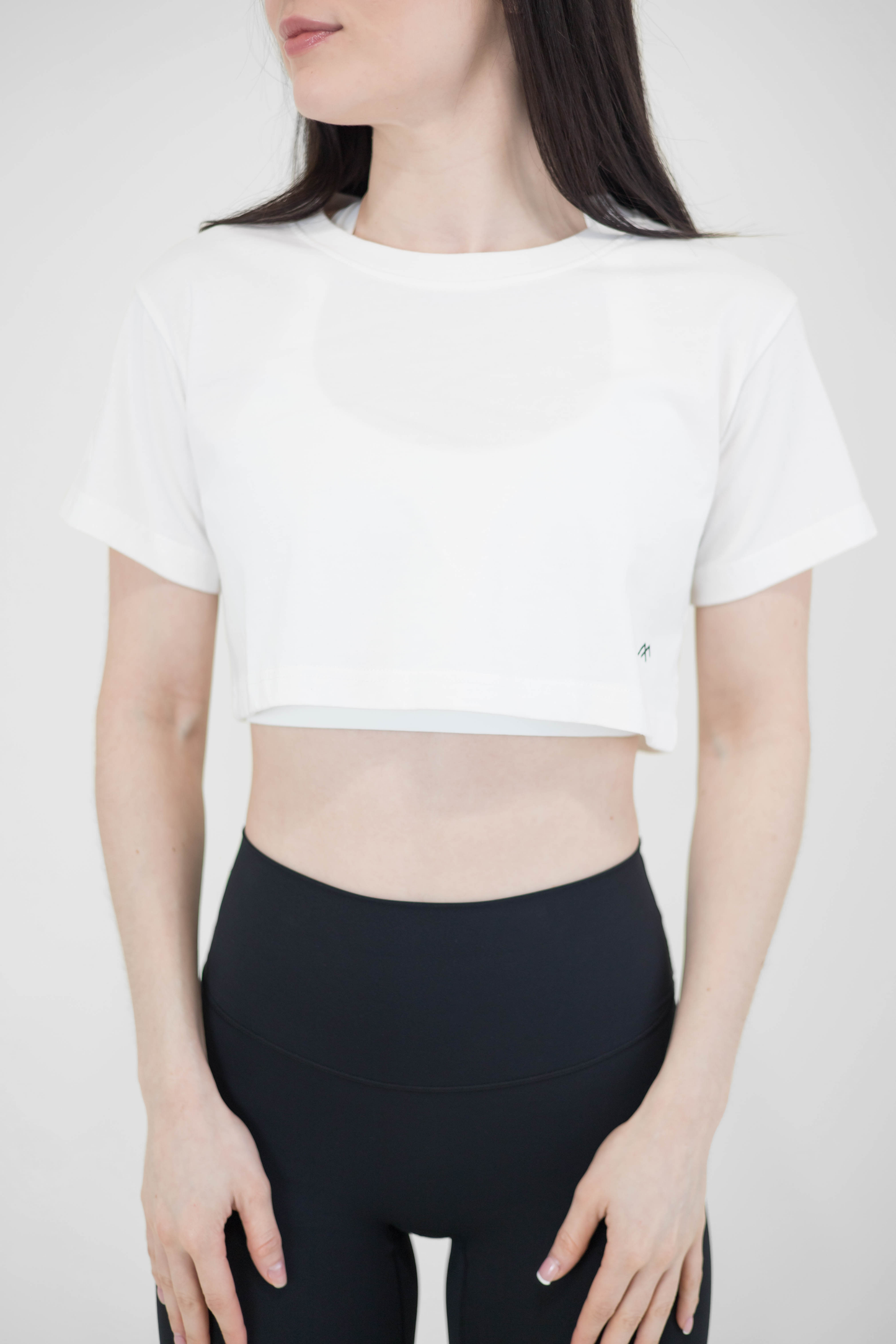 COSMO CROP TOP - WHITE